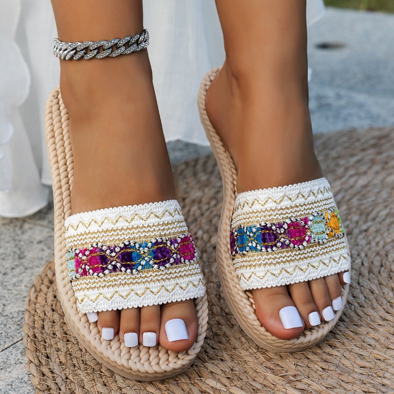 Ethnic Fashion Design - 女性スリッパ屋外フラットデザイナーシューズ女性大きいサイズボヘミアンエスニックサンダルファッションタッセルビーチスリッパスライド女性
